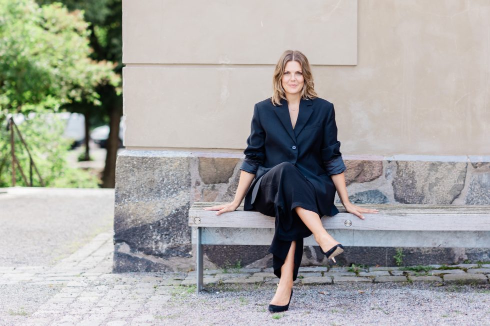 confident business portrait of Moa Diseborn wealth identity coach personal brand photos by Janine Laag Lumeah Photography